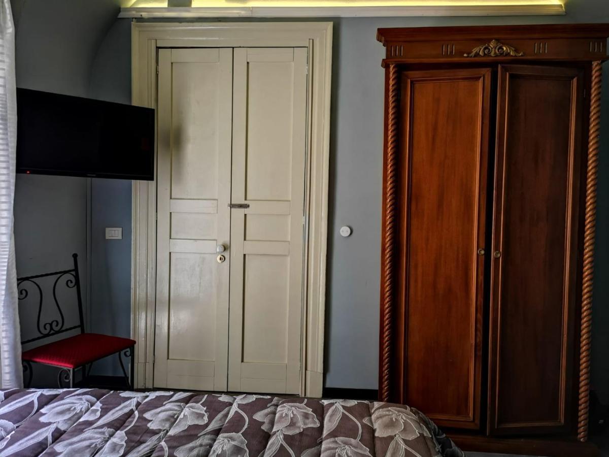 Nuovo Hotel Sangiuliano Catania Esterno foto