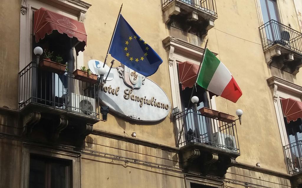 Nuovo Hotel Sangiuliano Catania Esterno foto